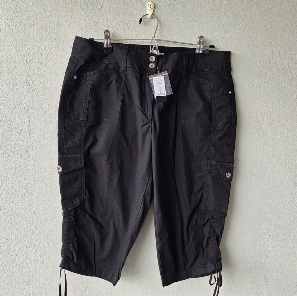 White House Black Market Signature Crop Pants Sz 8 NWT Black Cargo Gorpcore